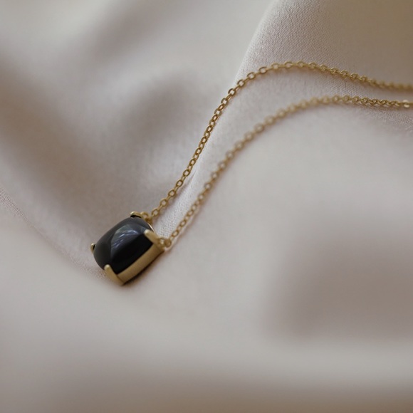 SoldOut11thStreet - Picture 6 of 8